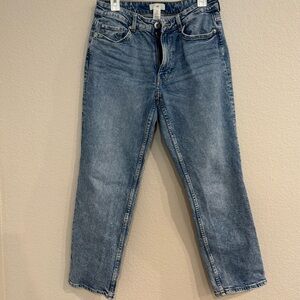 H&M light wash jeans